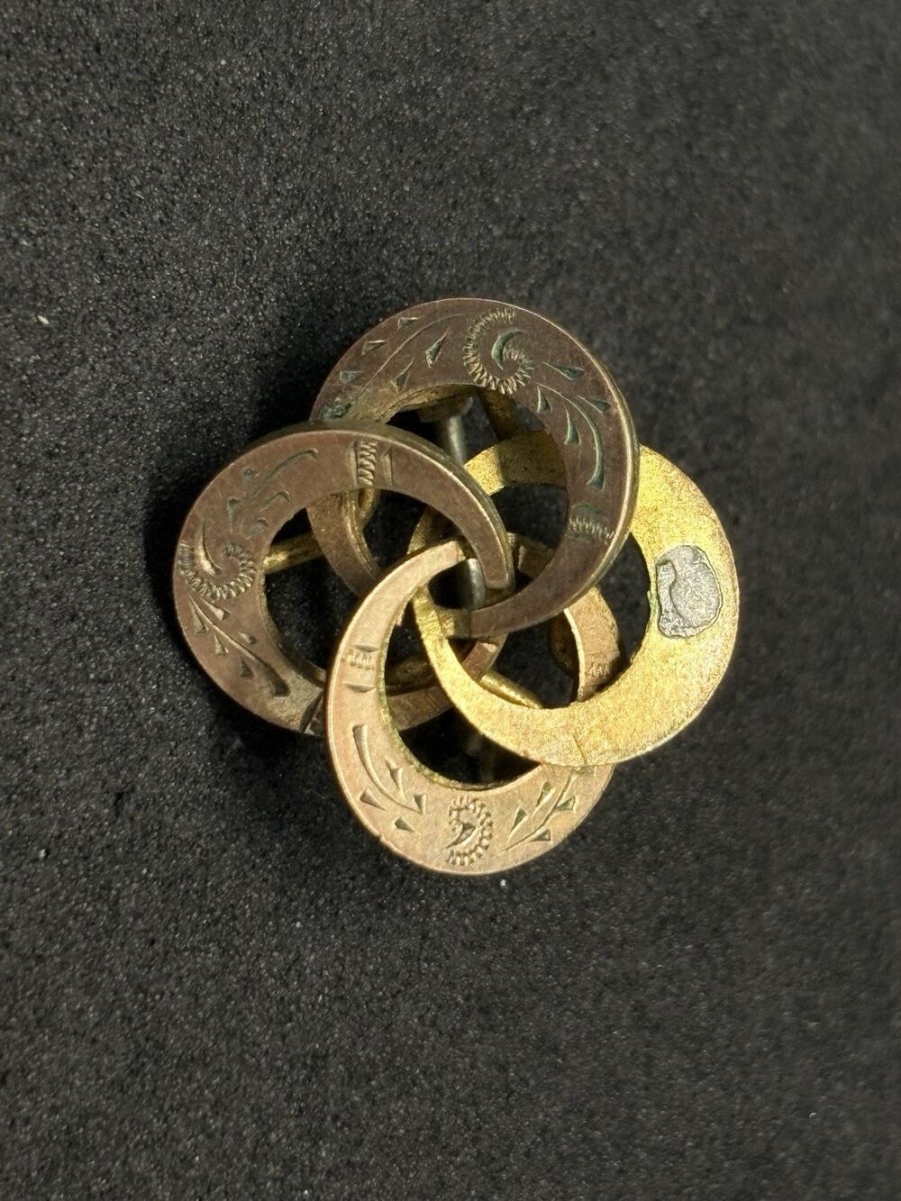 Vintage Antique Victorian Gold Filled Love Knot Engraved Floral Brooch Pin